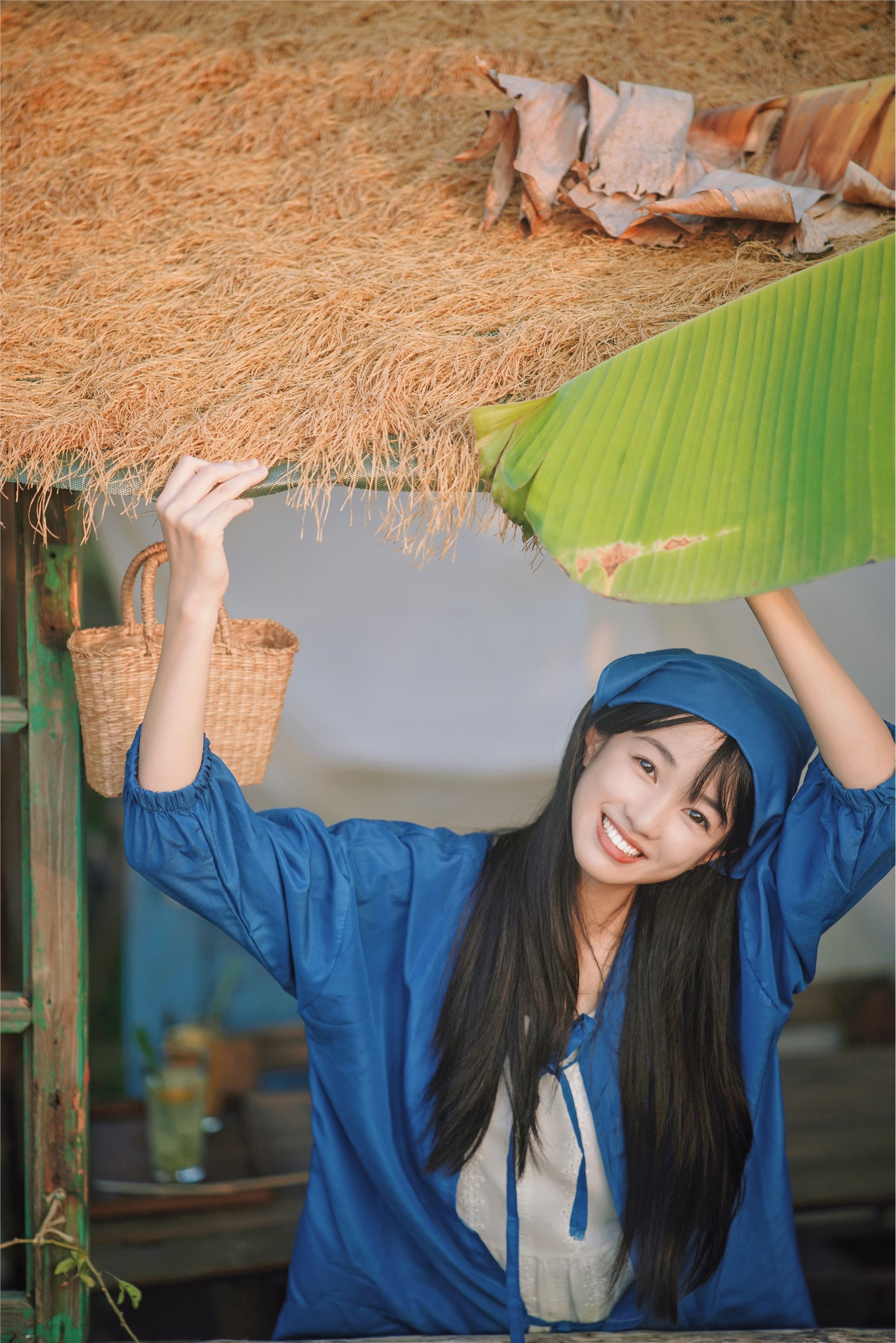 YITUYU艺图语 2025.01.08 田园暮歌，花裙少女之韵 巨大王